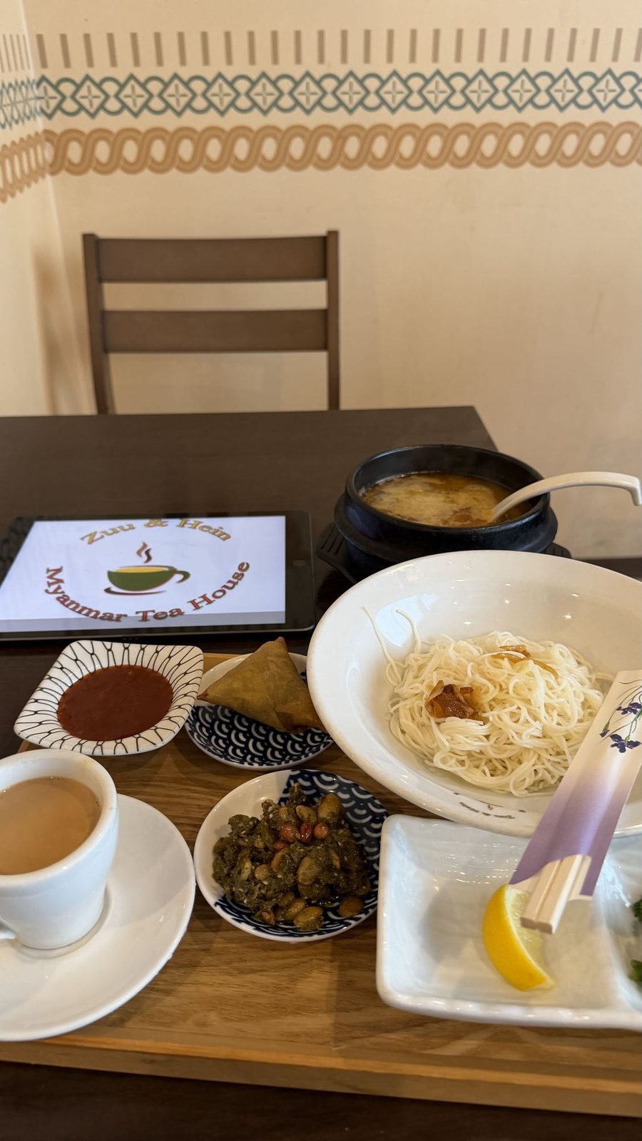 Zuu&Hein Myanmar Tea House 高田馬場店